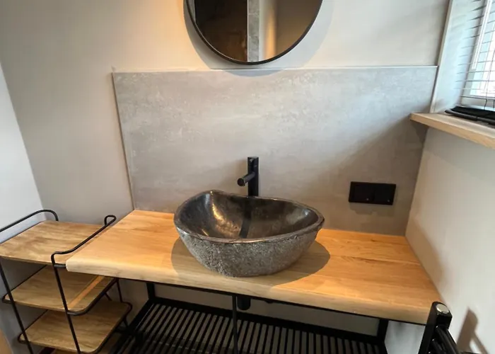 Amsterdam The Stables Alpstuga *